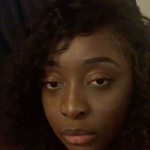 Meet your Posher, Adaramola